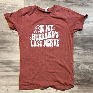Women’s Burgandy Graphic T-Shirt